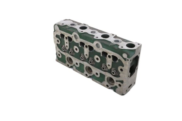 Cilinderkop indirecte inspuiting Kubota D650, B6001, B6100 - Afbeelding 2