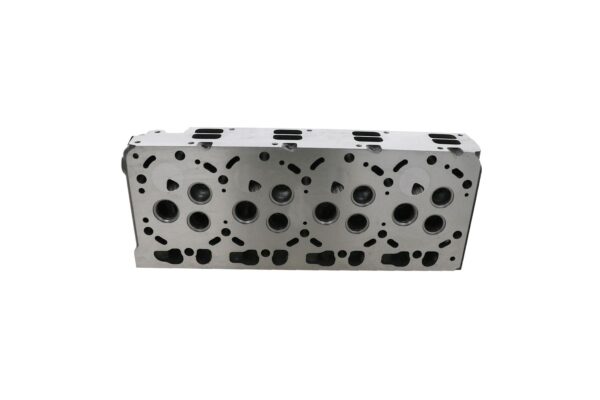 Cilinderkop Kubota V3300 (12 Kleppen Indirecte inspuiting) - Afbeelding 4